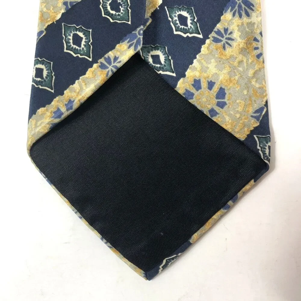 Metropolitan Museum of Art Silk Tie Vtg Blue Gold Geometric Pattern Made Canada